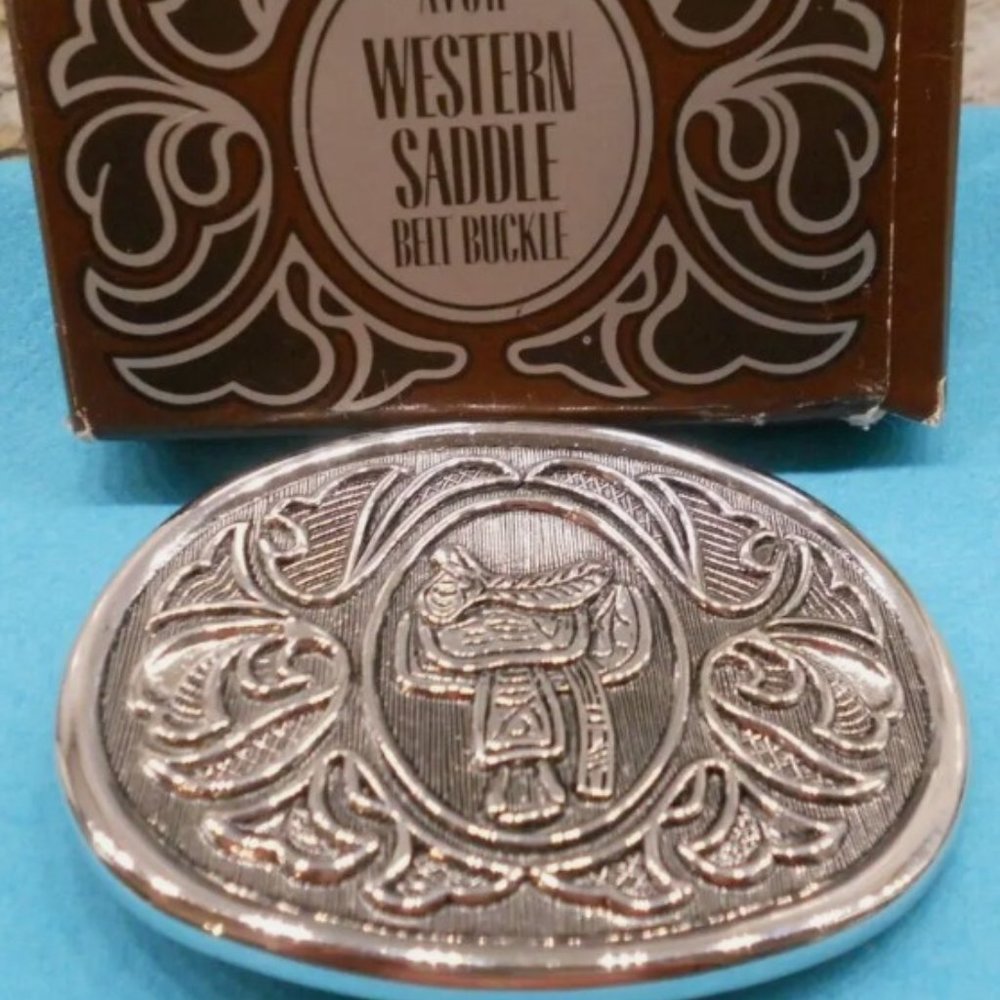 NOS Vintage Avon Silver Tone Western Saddle Belt Buckle 1980